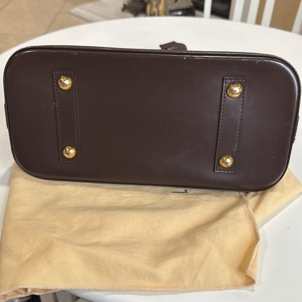 Louis Vuitton Alma Damier Handle Bag - Picture 10 of 12